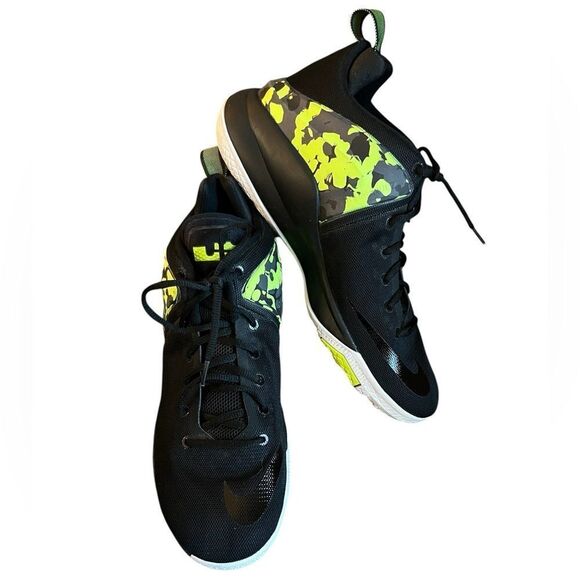 Nike LeBron zoom men’s 13 - Picture 1 of 8